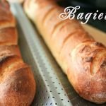 Gruszka otulona ciastem francuskim z serem pleśniowym