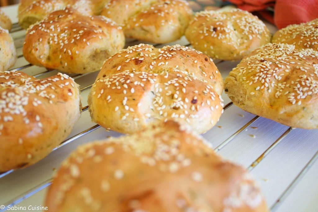 Herb Rolls with Yogurt